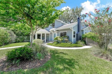 150 NE 50th Ter, Miami, Florida 33137, USA