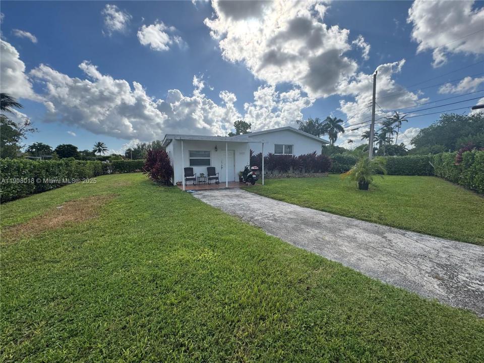 1600 SW 71st Ct NA, Miami, Flórida 33155, Estados Unidos