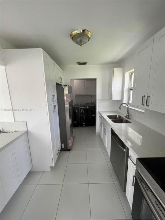 1600 SW 71st Ct NA, Miami, Flórida 33155, Estados Unidos