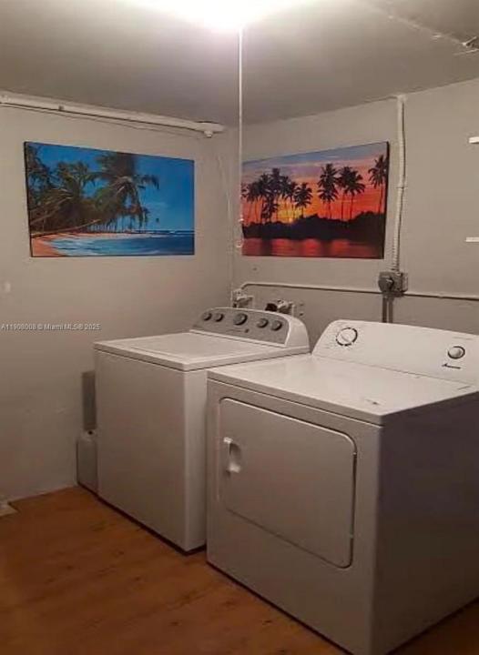 6641 Freedom St, Hollywood, Floryda 33024, USA