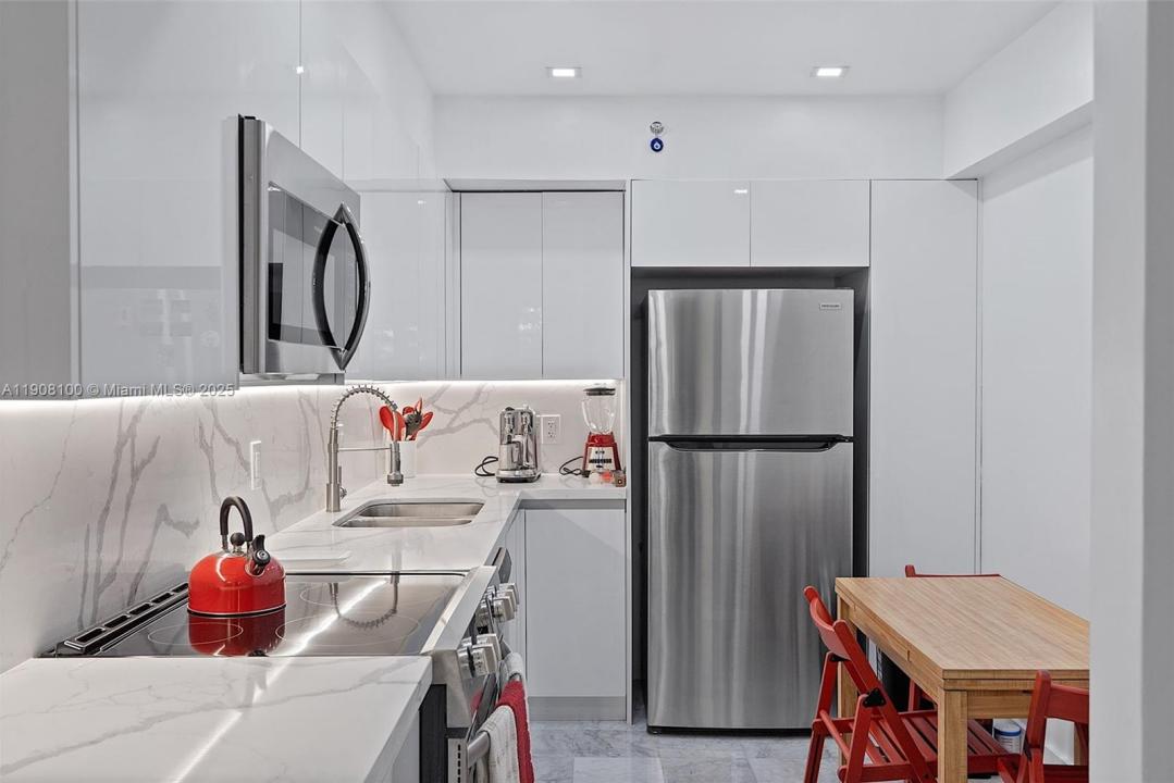 20515 E Country Club Dr 1545, Aventura, 佛羅里達州 33180, 美國