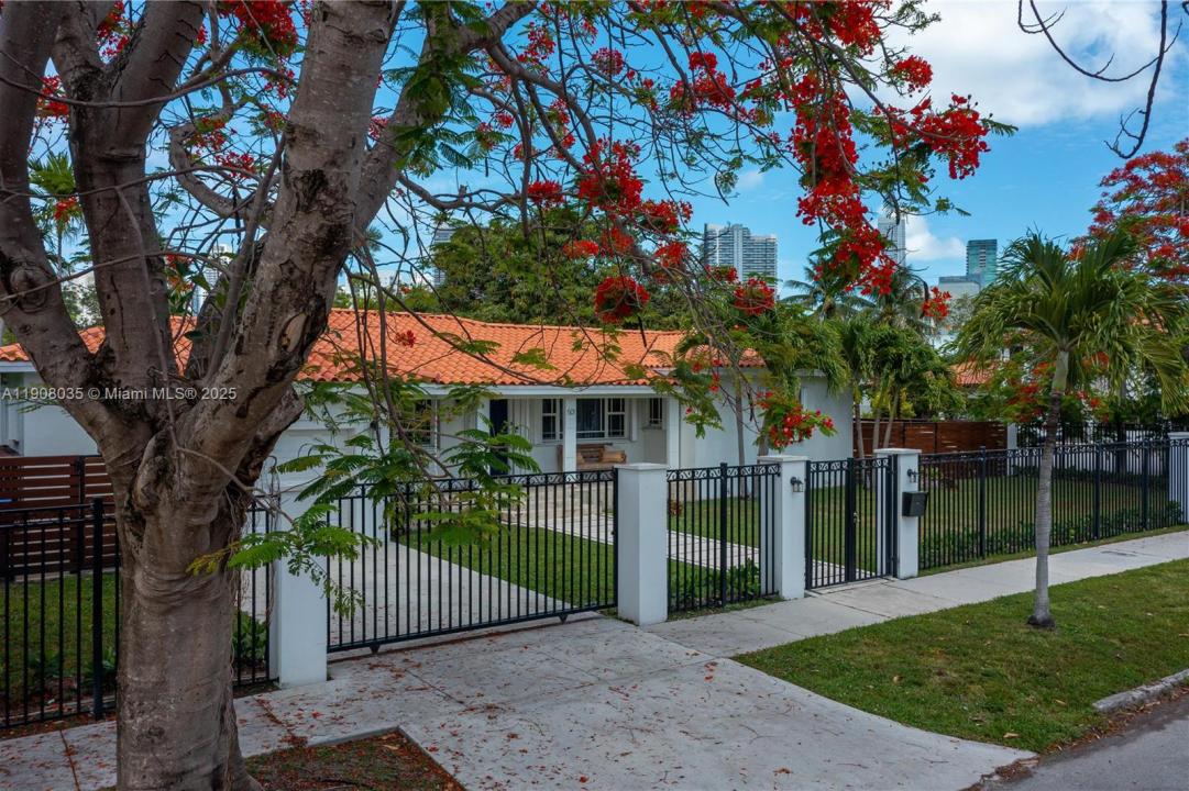 501 SW 19th Rd 0, Miami, フロリダ 33129, アメリカ合衆国