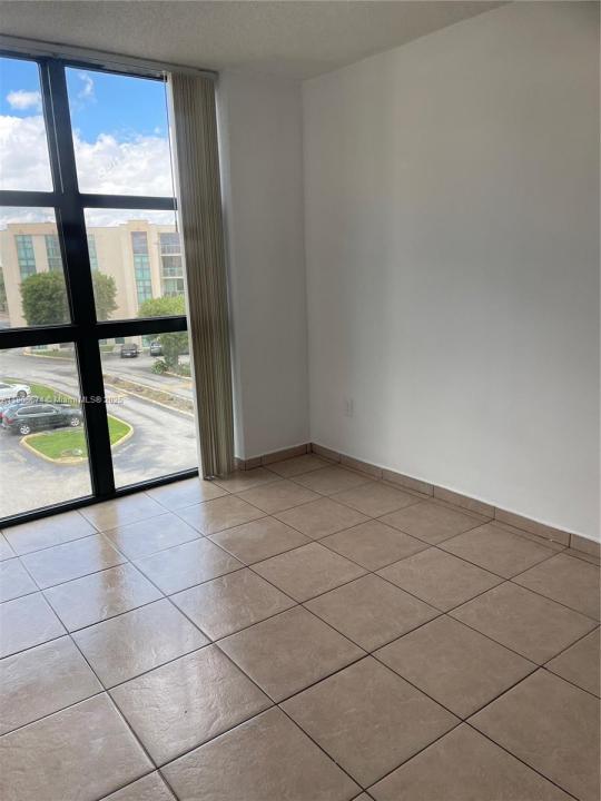 2055 SW 122nd Ave 401, Miami, Florida 33175