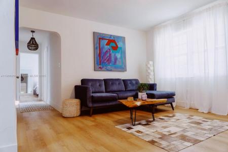 1075 NE 120th St 0, Biscayne Park, フロリダ 33161, アメリカ合衆国