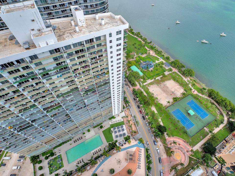 1750 N Bayshore Dr 4503, Miami, فلوريدا 33132, الولايات المتحدة