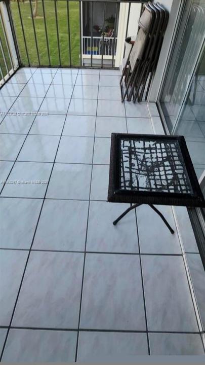 2905 Point East Dr L312, Aventura, Florida 33160, Estados Unidos