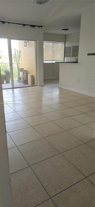 21000 SW 87th Ave 308, Cutler Bay, 佛罗里达州 33189, 美国