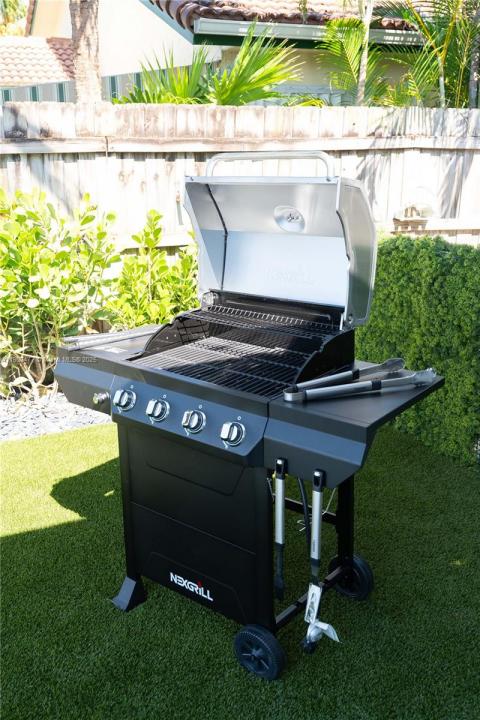 309 S Riverside Dr, Pompano Beach, Флорида 33062, Соединенные Штаты