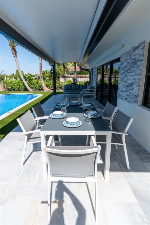 309 S Riverside Dr, Pompano Beach, Флорида 33062, Соединенные Штаты