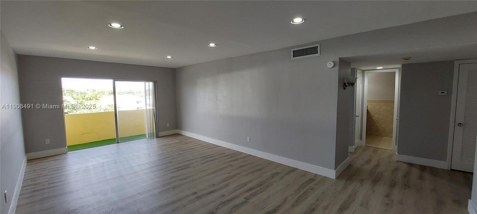 7410 SW 82nd St K408, Miami, Флорида 33143, Соединенные Штаты