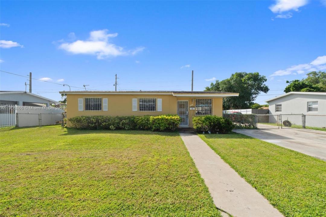 10210 SW 151st Ter, Miami, Flórida 33176, Estados Unidos