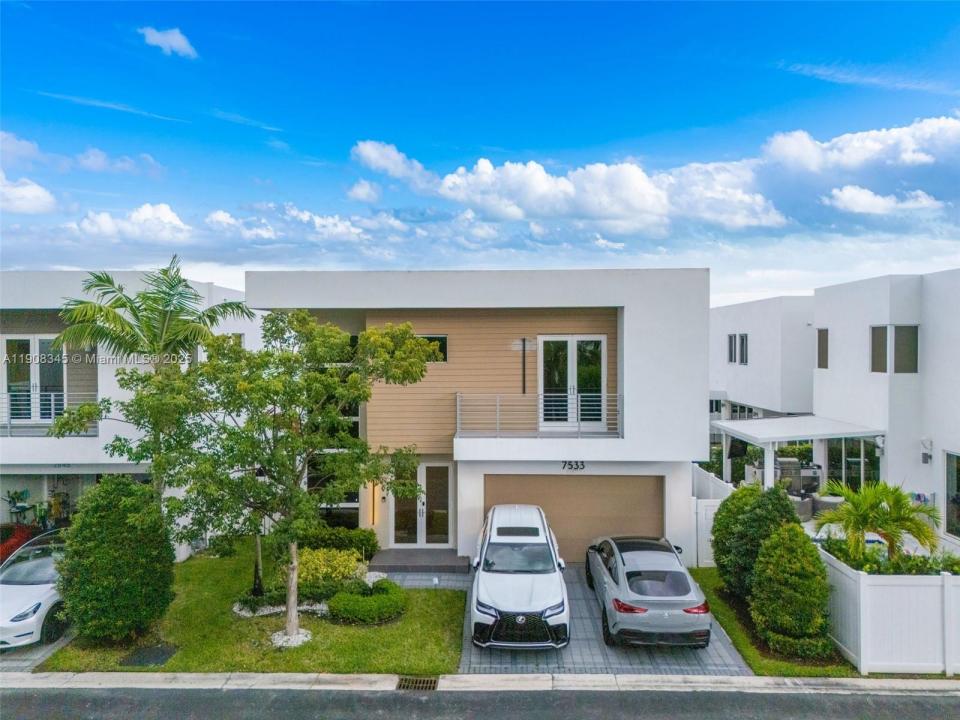 7533 NW 98th Ct 7533, Doral, פלורידה 33178, ארצות הברית של אמריקה