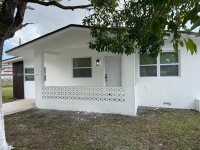 2920 NW 64th St, Miami, Florida 33147, USA