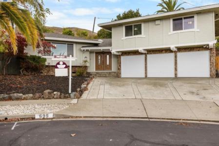 Fiesta Place, Hayward, Califórnia 94544, Estados Unidos