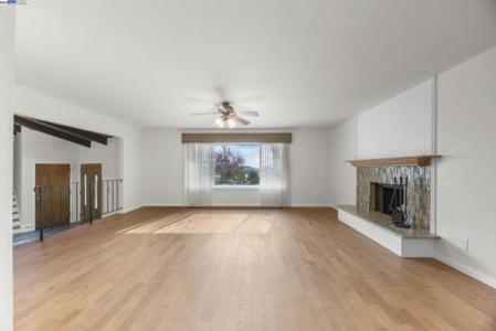 Fiesta Place, Hayward, Califórnia 94544, Estados Unidos