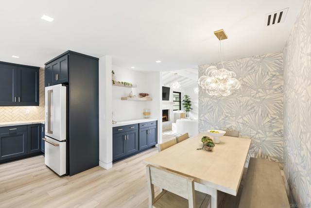 Pacific Beach Dr, San Diego, California 92109