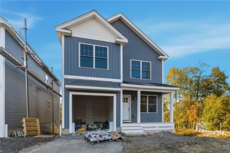 4 Teresa Ann Crossing, West Warwick, 로드아일랜드 02893, 미국