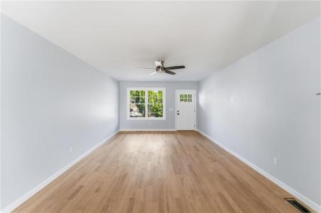 4 Teresa Ann Crossing, West Warwick, 로드아일랜드 02893, 미국