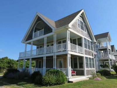 1720 Corn Neck Road, Block Island, RI 02807, USA