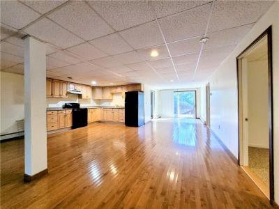 196 Angell Road 1, Lincoln, 罗得岛 02865, 美国