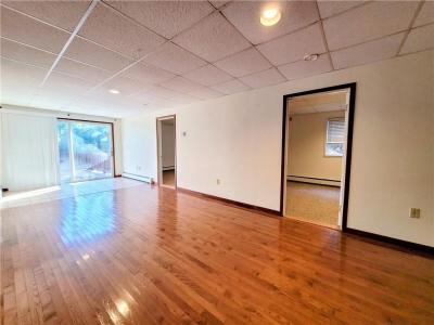 196 Angell Road 1, Lincoln, 罗得岛 02865, 美国