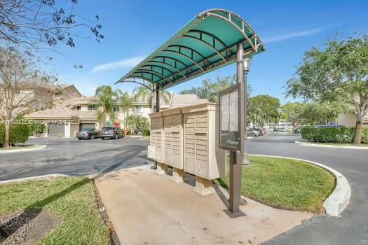 16312 Malibu Dr 6, Weston, Floryda 33326, USA