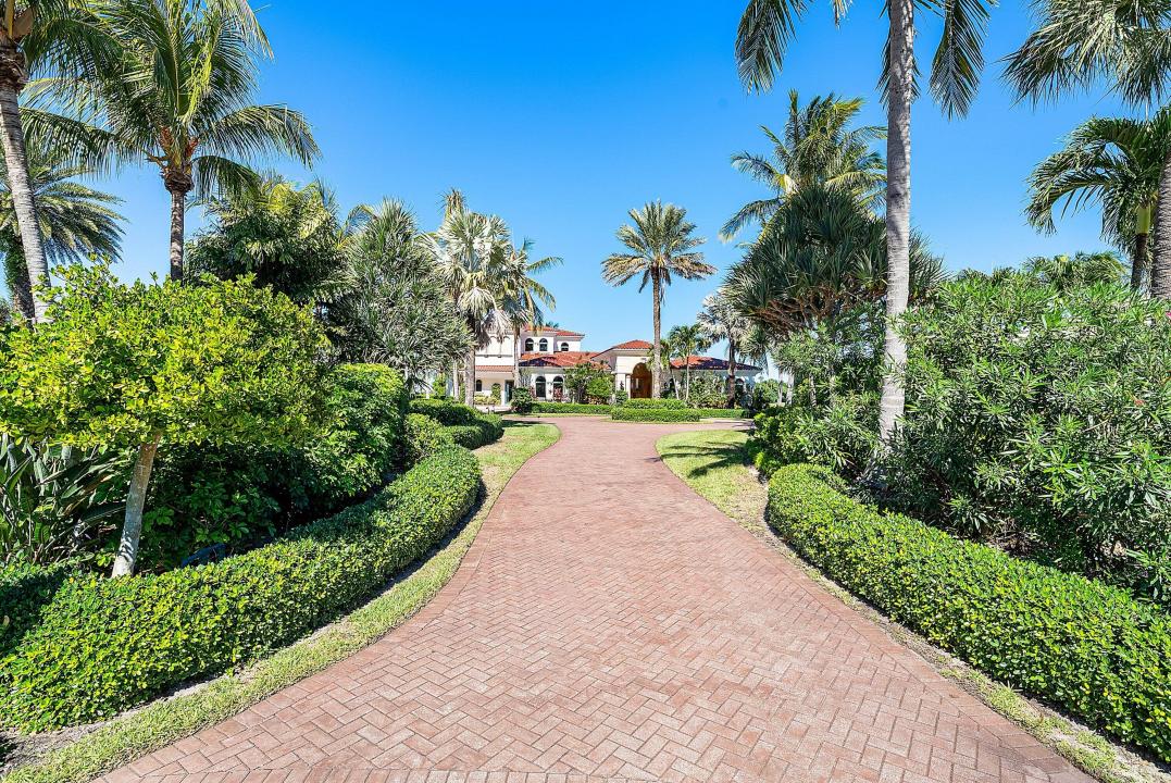 6381 SE Harbor Circle, Sailfish Point, Stuart, Florida 34996