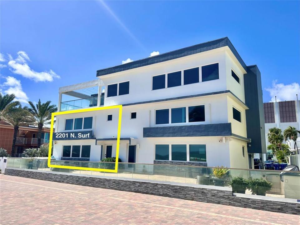 2201 N Surf Rd, Hollywood, Florida 33019