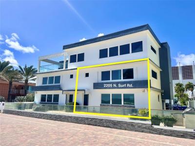 2205 N Surf Rd, Hollywood, Florida 33019