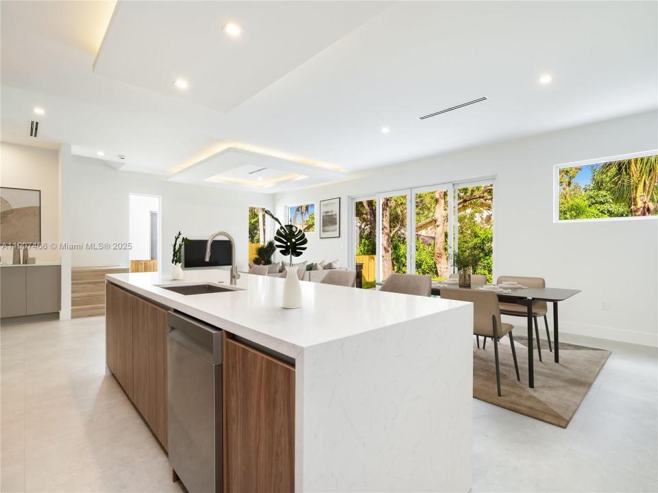 1705 SW 23rd St, Fort Lauderdale, Florida 33315, Amerika Birleşik Devletleri