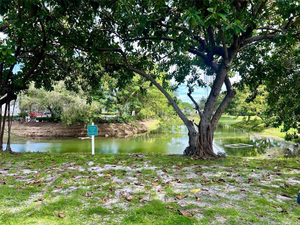 470 N Laurel Dr 7, Margate, Florida 33063