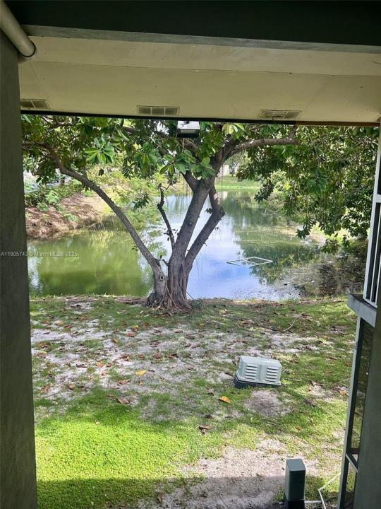 470 N Laurel Dr 7, Margate, Florida 33063