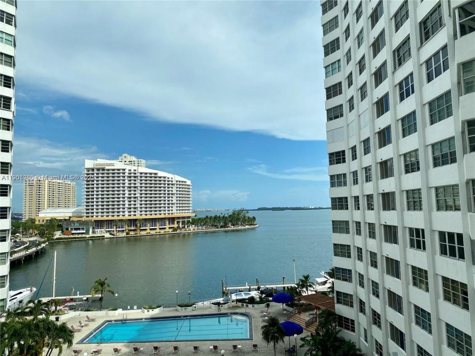 825 Brickell Bay Dr 742, Miami, フロリダ 33131, アメリカ合衆国