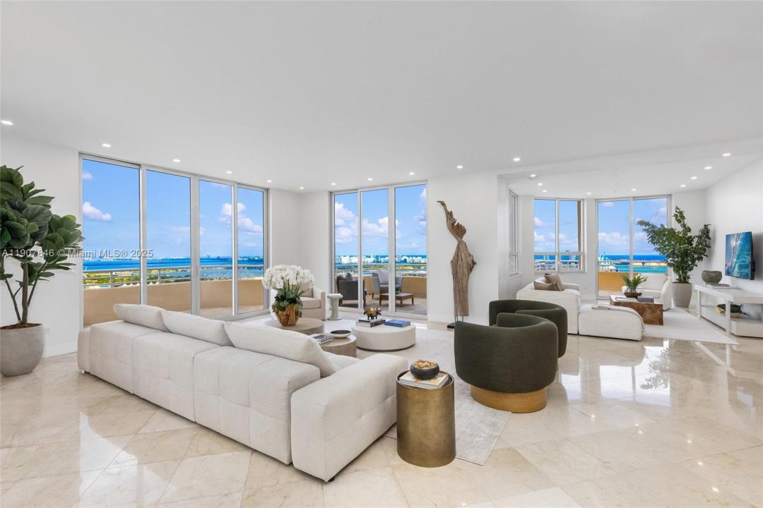 808 Brickell Key Dr 3901, Miami, فلوريدا 33131, الولايات المتحدة
