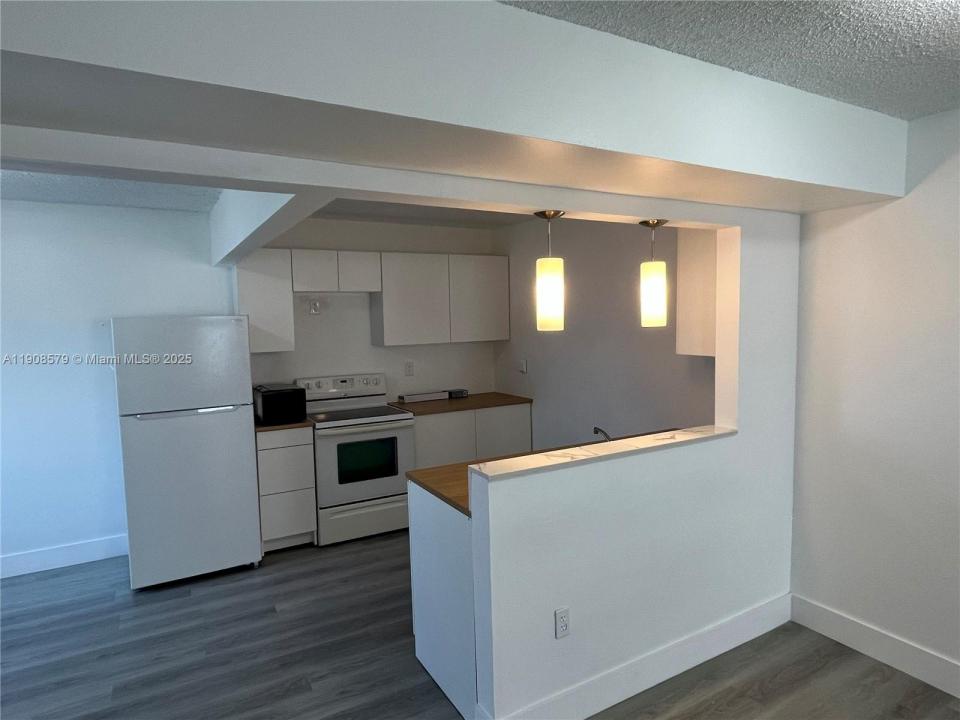 455 NE 210th Circle Ter 10418, Miami, フロリダ 33179, アメリカ合衆国