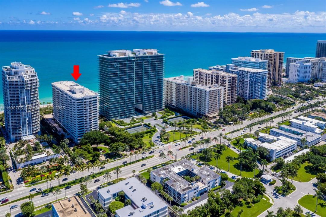 10205 Collins Ave 1007, Bal Harbour, Floride 33154, États-Unis