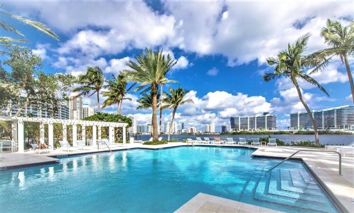 3255 NE 184th St 12409, Aventura, Floride 33160, États-Unis
