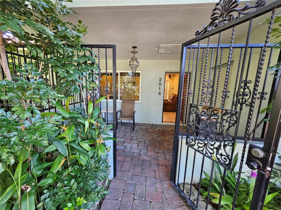 2016 NE 26th Dr, Wilton Manors, Флорида 33306, Соединенные Штаты