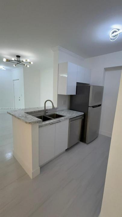 17100 N Bay Rd 1617, Sunny Isles Beach, Florida 33160