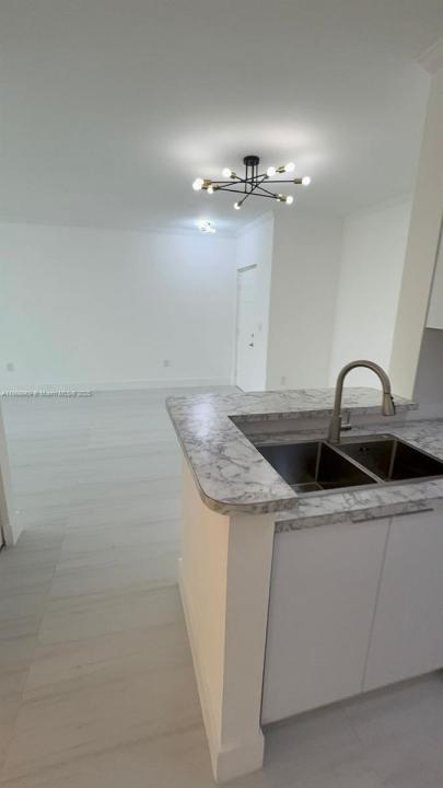 17100 N Bay Rd 1617, Sunny Isles Beach, Florida 33160