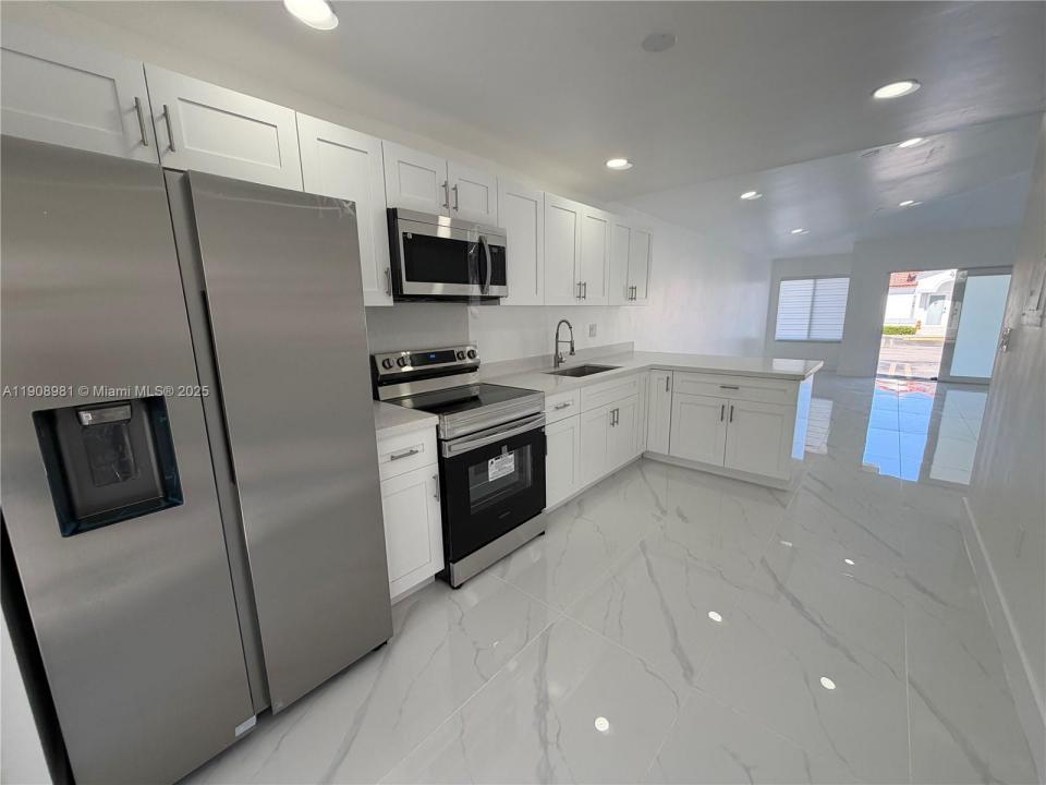 9104 NW 120th St 143, Hialeah Gardens, Florida 33018, Estados Unidos