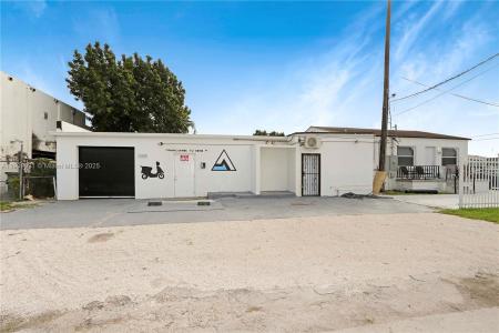 3705 NW 35th Ave 2, Miami, Florida 33142, USA