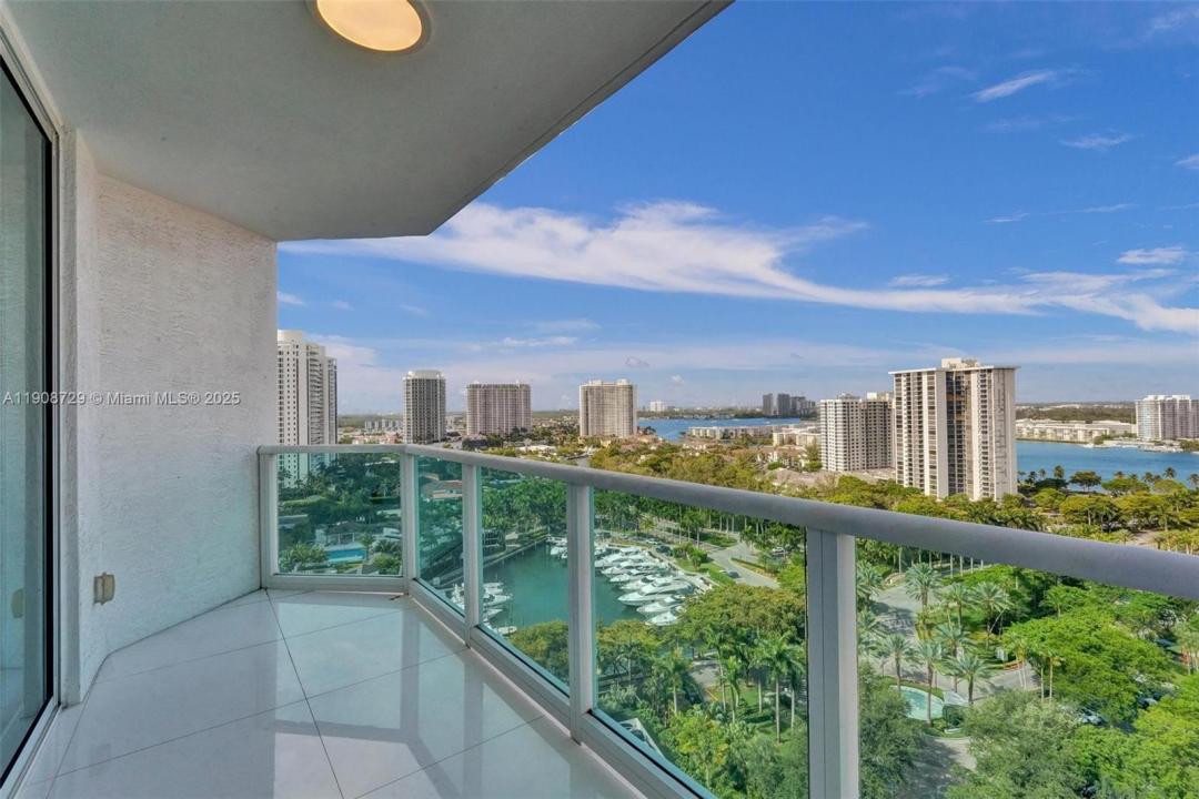 3301 NE 183rd St 2007, Aventura, フロリダ 33160, アメリカ合衆国