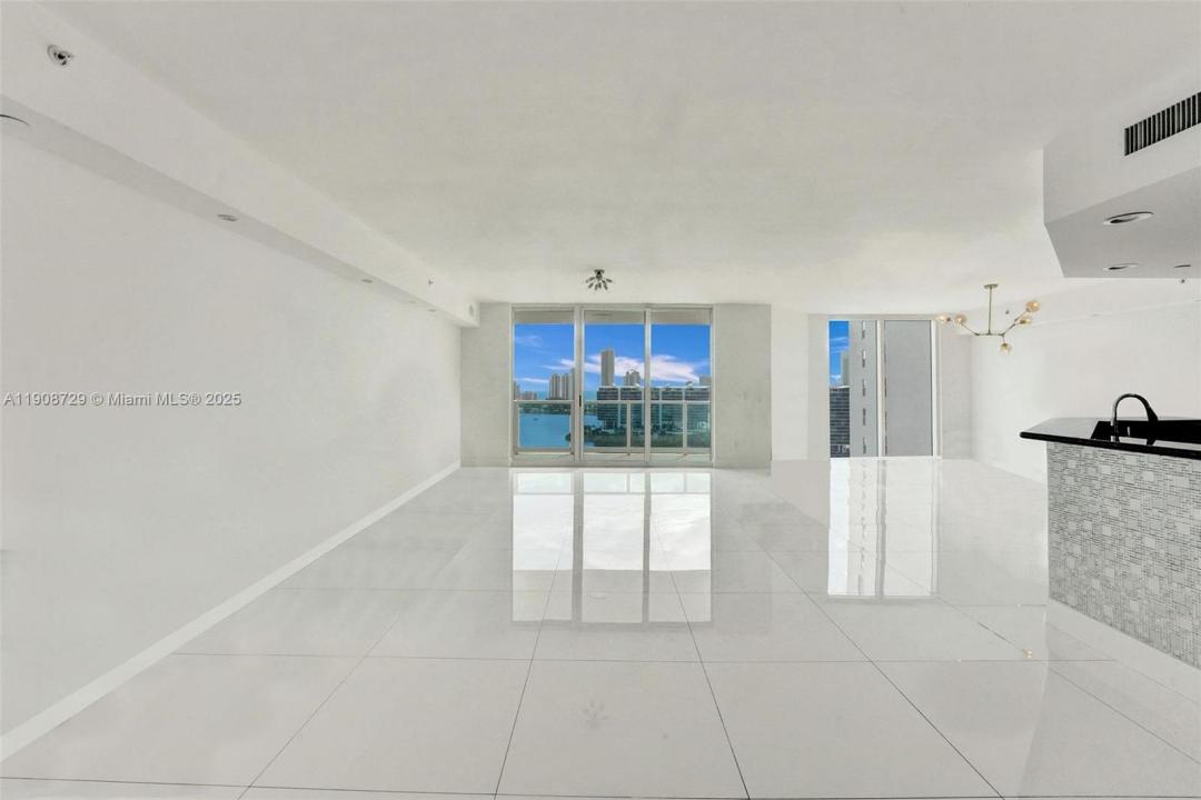 3301 NE 183rd St 2007, Aventura, フロリダ 33160, アメリカ合衆国