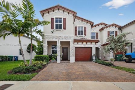 12936 NW 22nd Pl, Miami, Florida 33167, USA