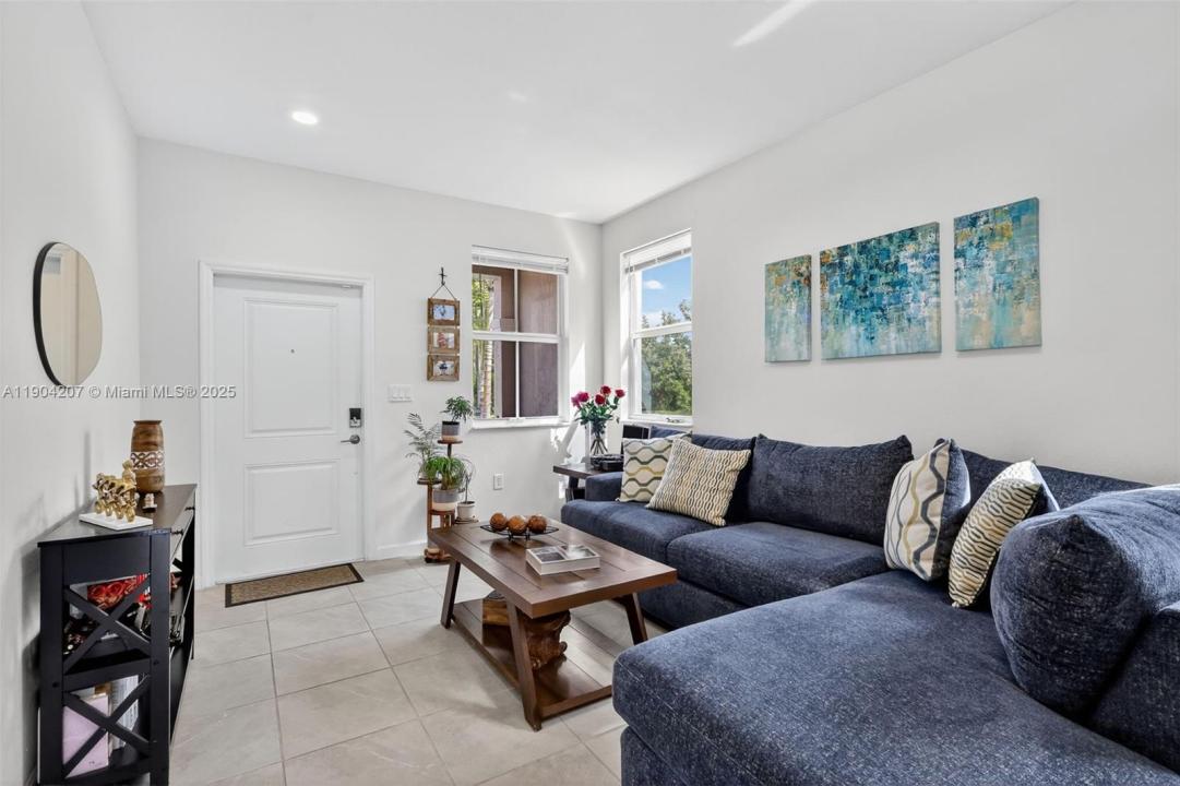 12936 NW 22nd Pl, Miami, فلوريدا 33167, الولايات المتحدة