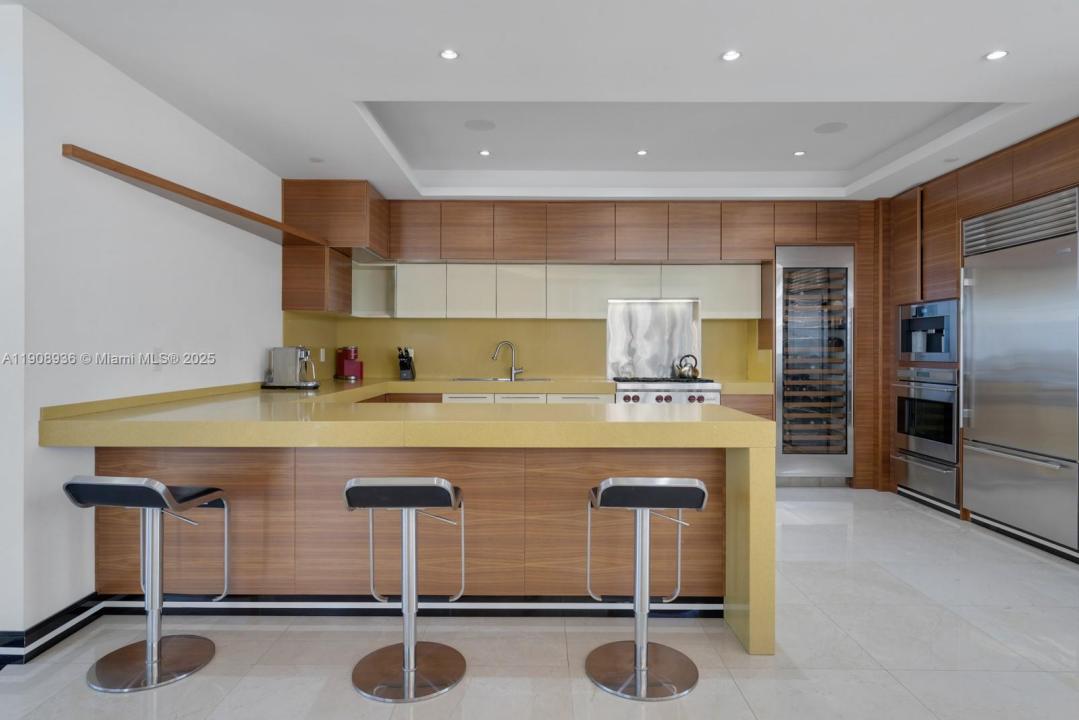 9705 Collins Ave 1001N, Bal Harbour, Florida 33154, Estados Unidos