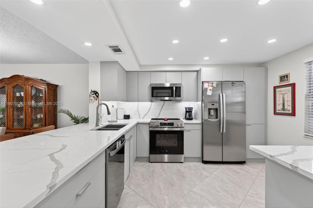 3305 Aruba Way C2, Coconut Creek, フロリダ 33066, アメリカ合衆国