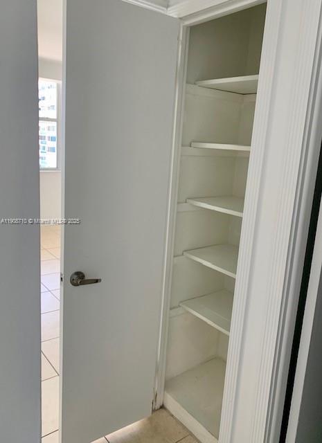 5750 Collins Ave 12 H, Miami Beach, フロリダ 33140, アメリカ合衆国