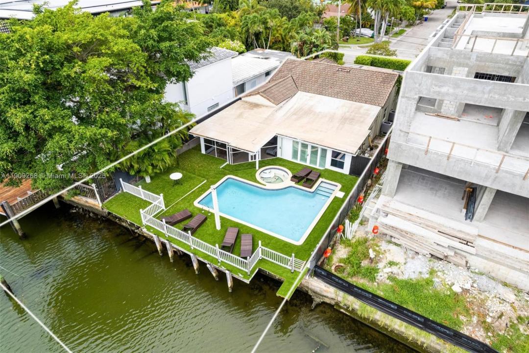 7701 NE 8th Ave, Miami, Florida 33138, HOA KỲ